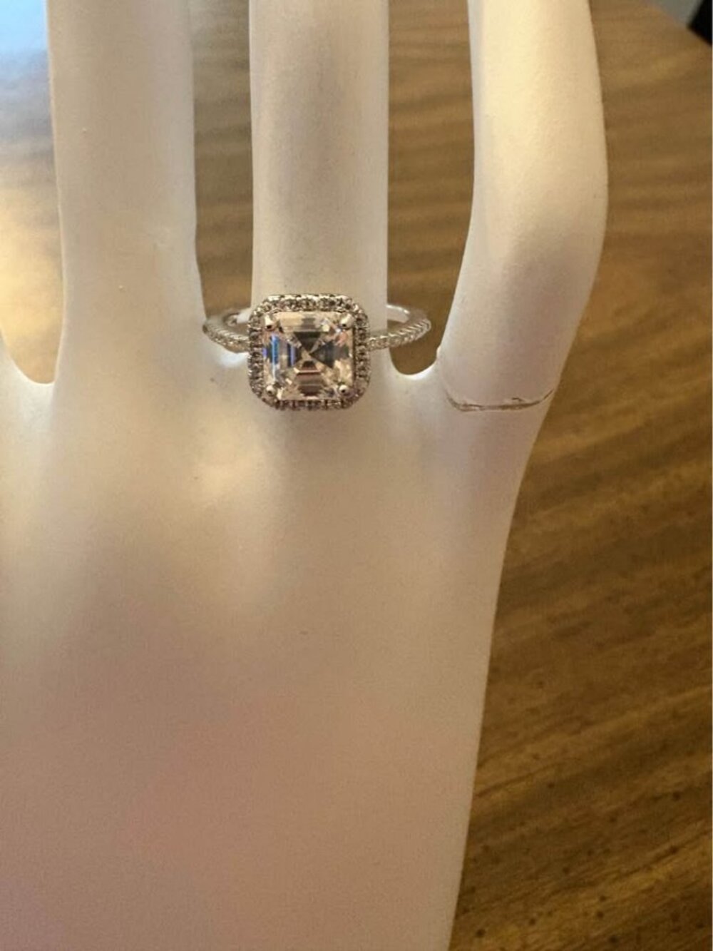 Sterling Silver 1.7CT Moissanite Ring Size 6